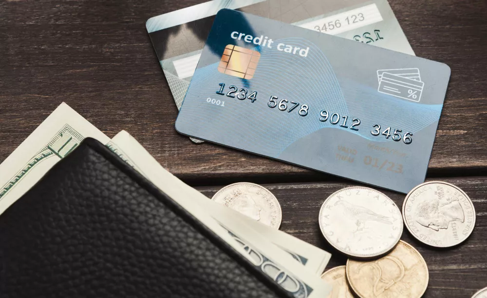 Как не допустить долги по кредитным картам, что делать